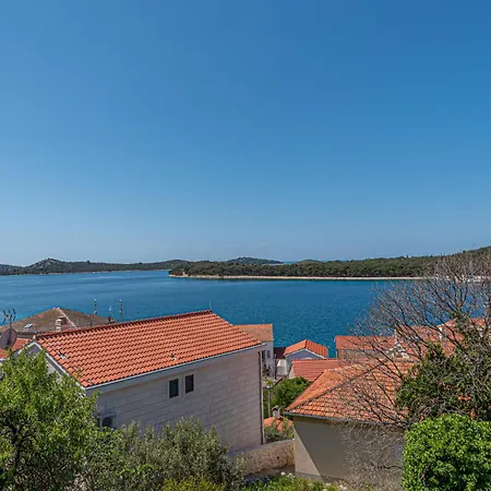 Holiday home 2 Bedroom Beautiful In Rogoznica