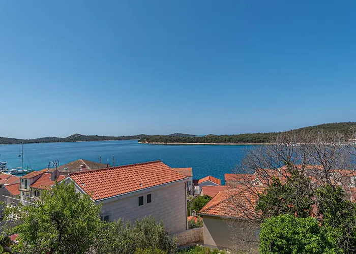 Сasa de vacaciones 2 Bedroom Beautiful In